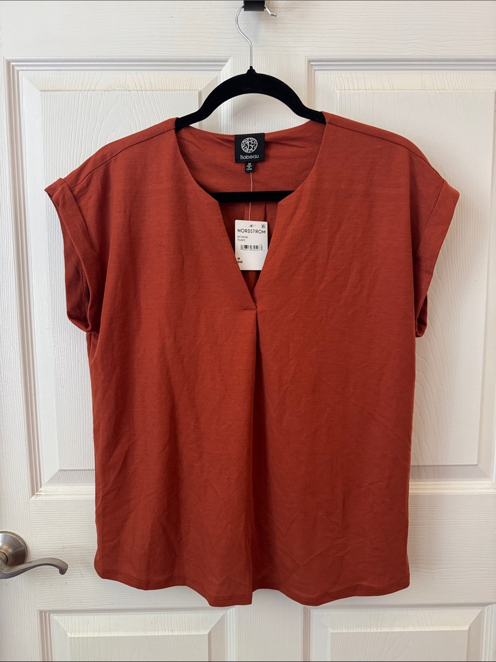 bobeau Rust Split V-Neck Cap Sleeve Top
